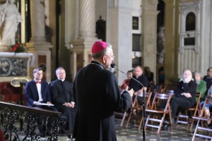dialogi z arcybiskupem